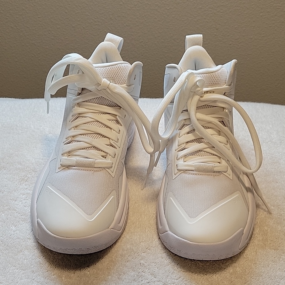 Moolah Triple Double White Hot Basketball Sneakers - Picture 2 of 8